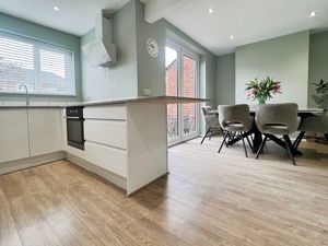 Dining kitchen- click for photo gallery